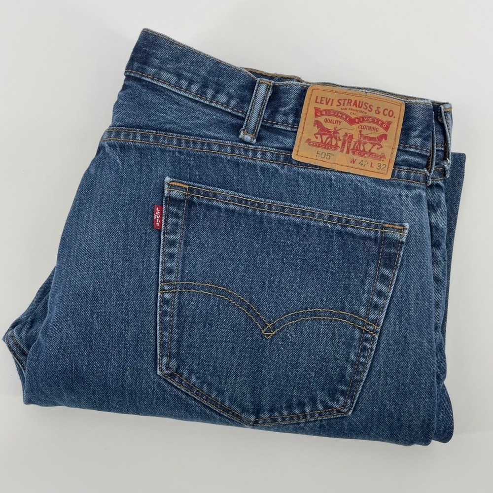 Levis 505 Regular Fit Jeans Men's 42x32 Medium Wash Blue Denim Straight Leg